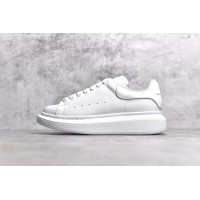 AM ALL WHITE