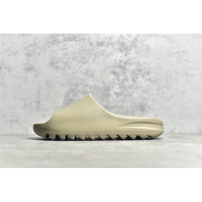 YEEZY SLIDE PURE